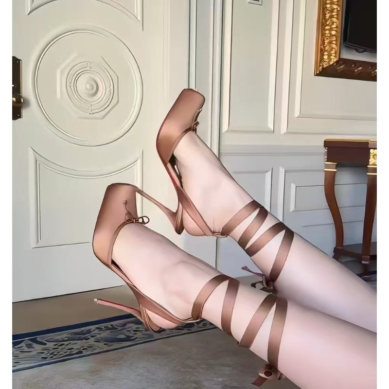 Wedding Fx - Chaussures rouges à talons hauts, sandales