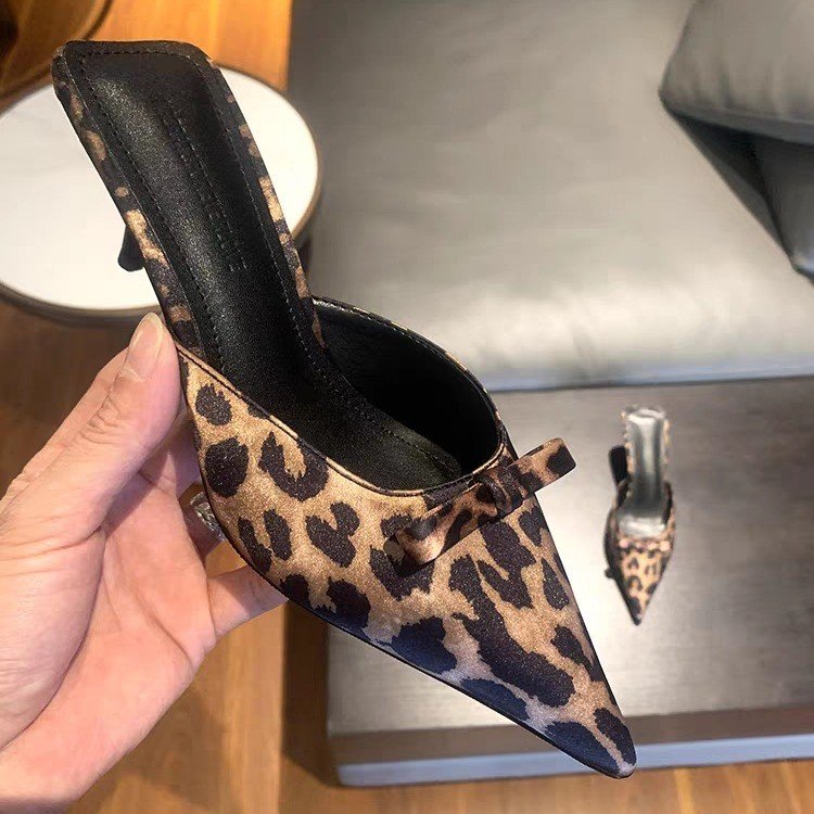 Chaussons à talons hauts point - Wedding Fx avis et prix